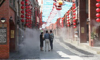 記者訪問傳藝老街全區景觀降溫去酷暑氣氛